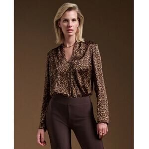 NWT Joseph Ribkoff Beige/Black Satin Animal Print Top Size 8 Style 244253
